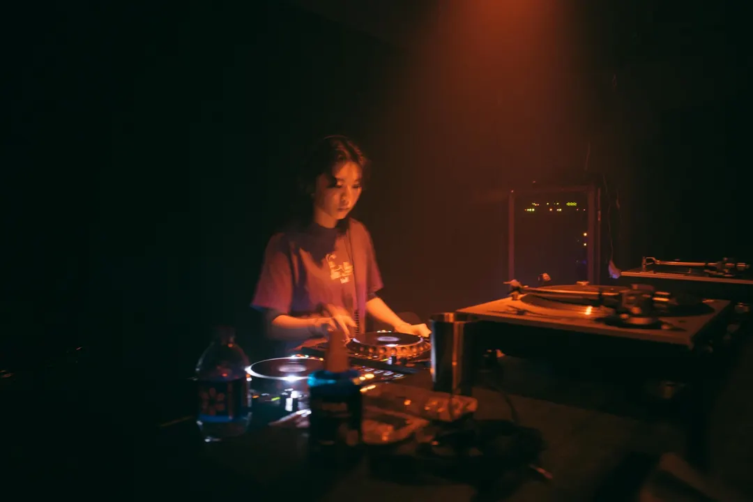 Host with Charlieowo (Neural Spiral, Hong Kong) [All Night Long]